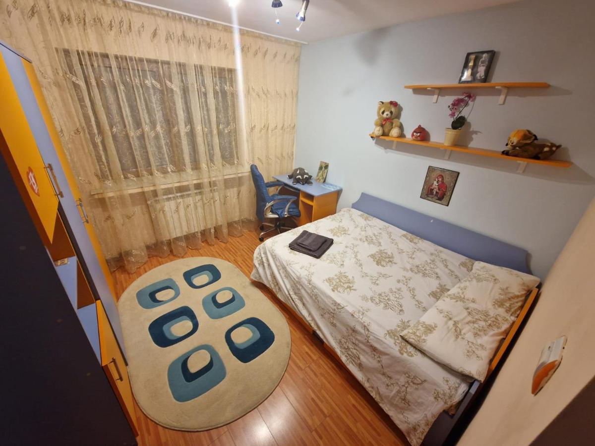Apartament Victoria Lägenhet Târgu Jiu Exteriör bild